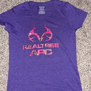 Realtree T shirt. Used- like new